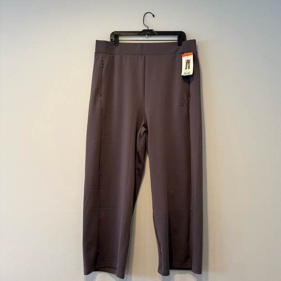 adidas Women's Active Pant - Picture 3 of 6